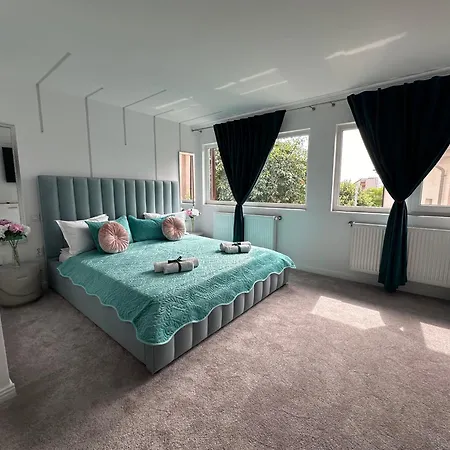 Elegant Escape *