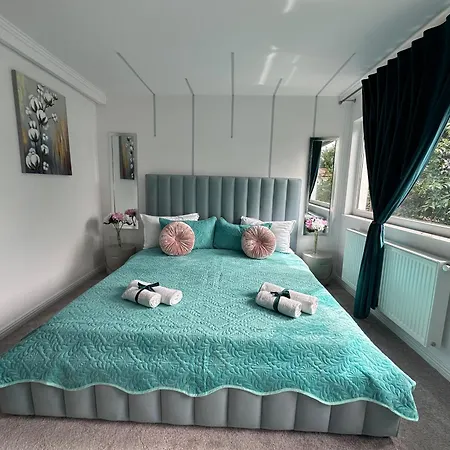 Elegant Escape * Craiova