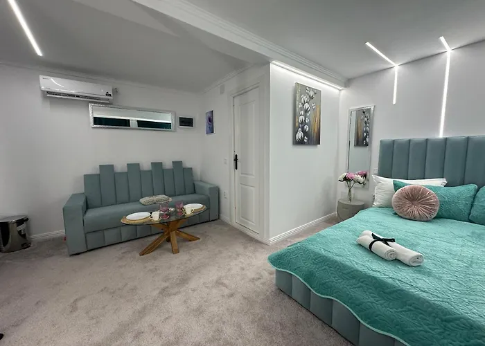 Апартаменты Elegant Escape